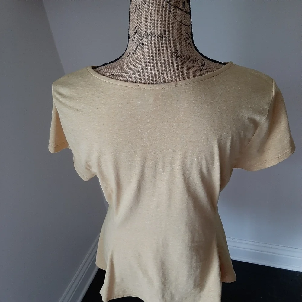 INTERNATIONAL CONCEPTS EMBROIDERED TEE - Picture 6 of 15